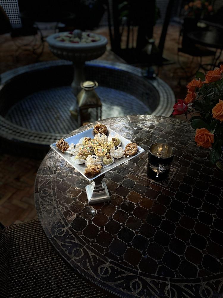 Riad ILayka Marrakesh Bagian luar foto